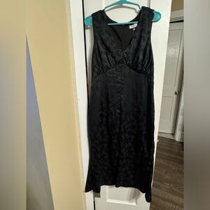 NWT Elegant Black Floral V Neck Sleeveless BCBG NY Midi Dress w/ Slip Sz 8